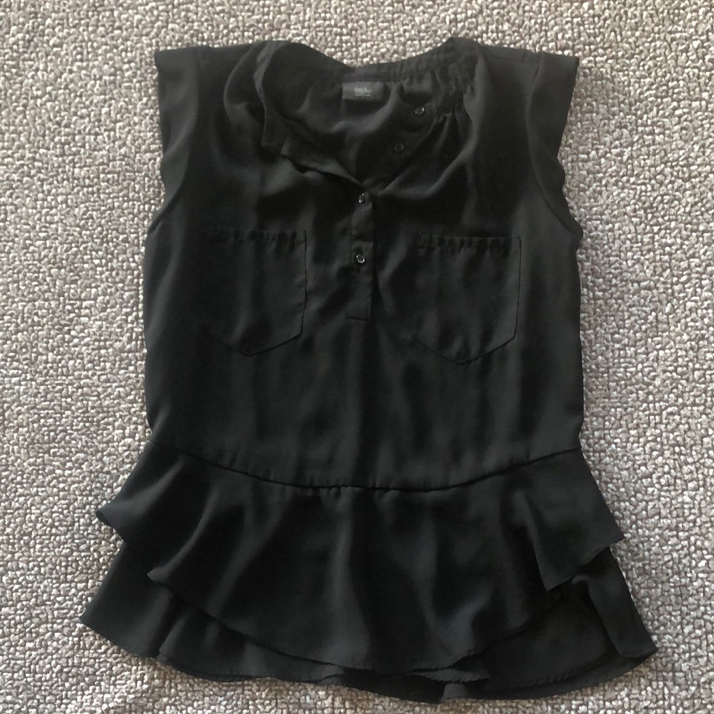 Women’s dress shirt